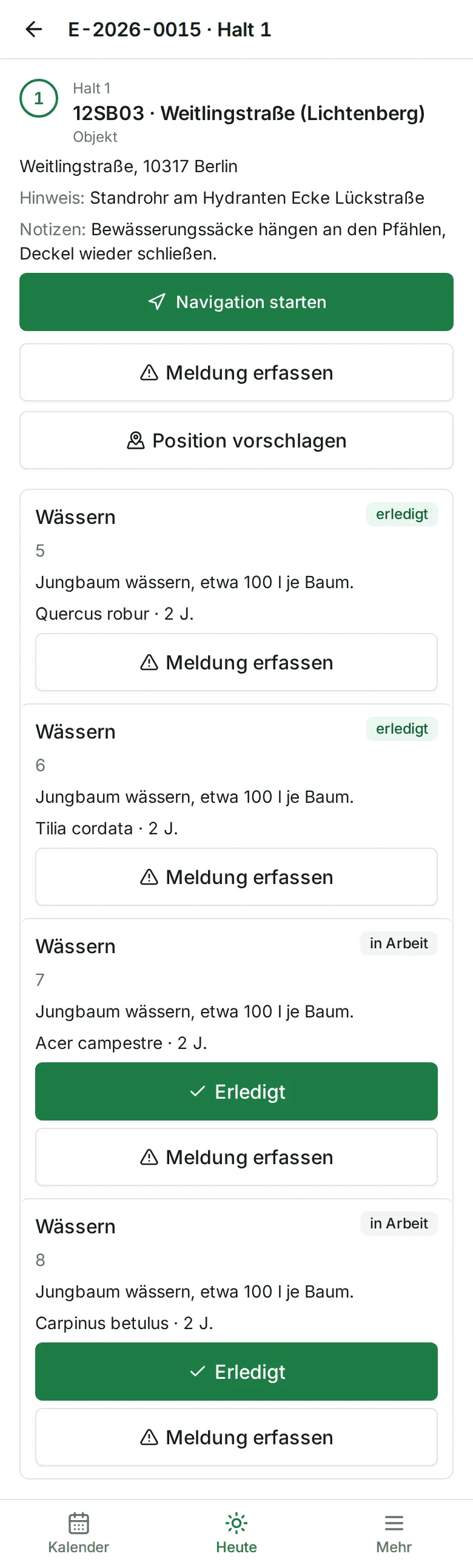 Die Seite eines Halts mit Adresse, Hinweis, den Knöpfen und den Aufgaben