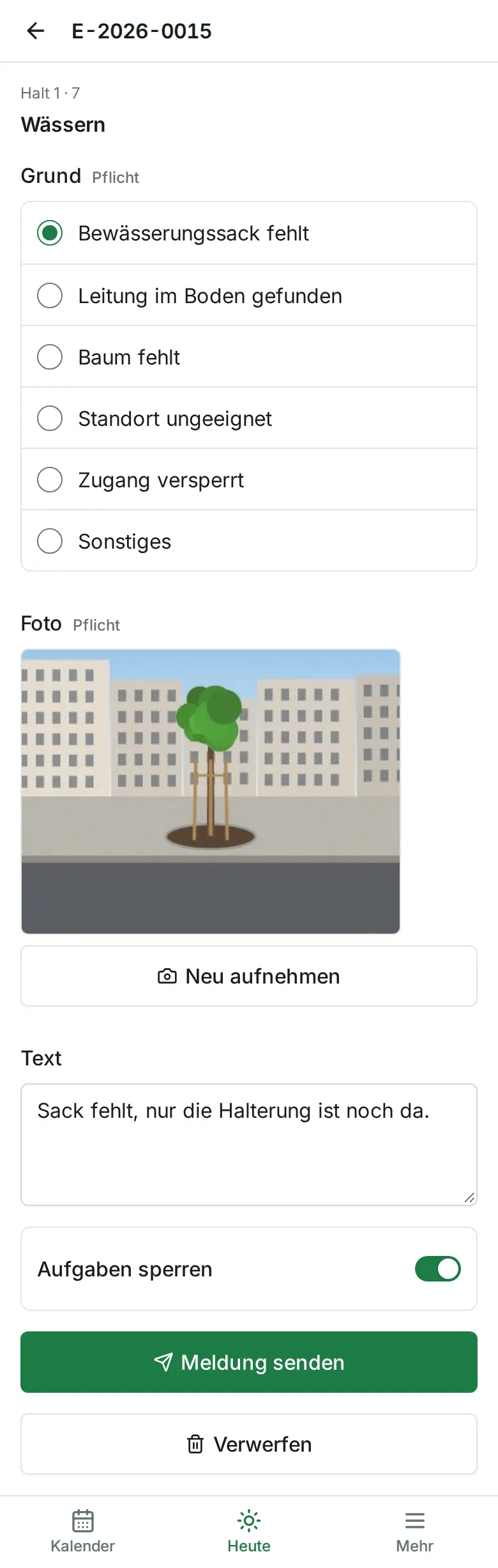 Das Formular „Meldung erfassen“ mit Grund, Foto, Text und dem Schalter „Aufgaben sperren“