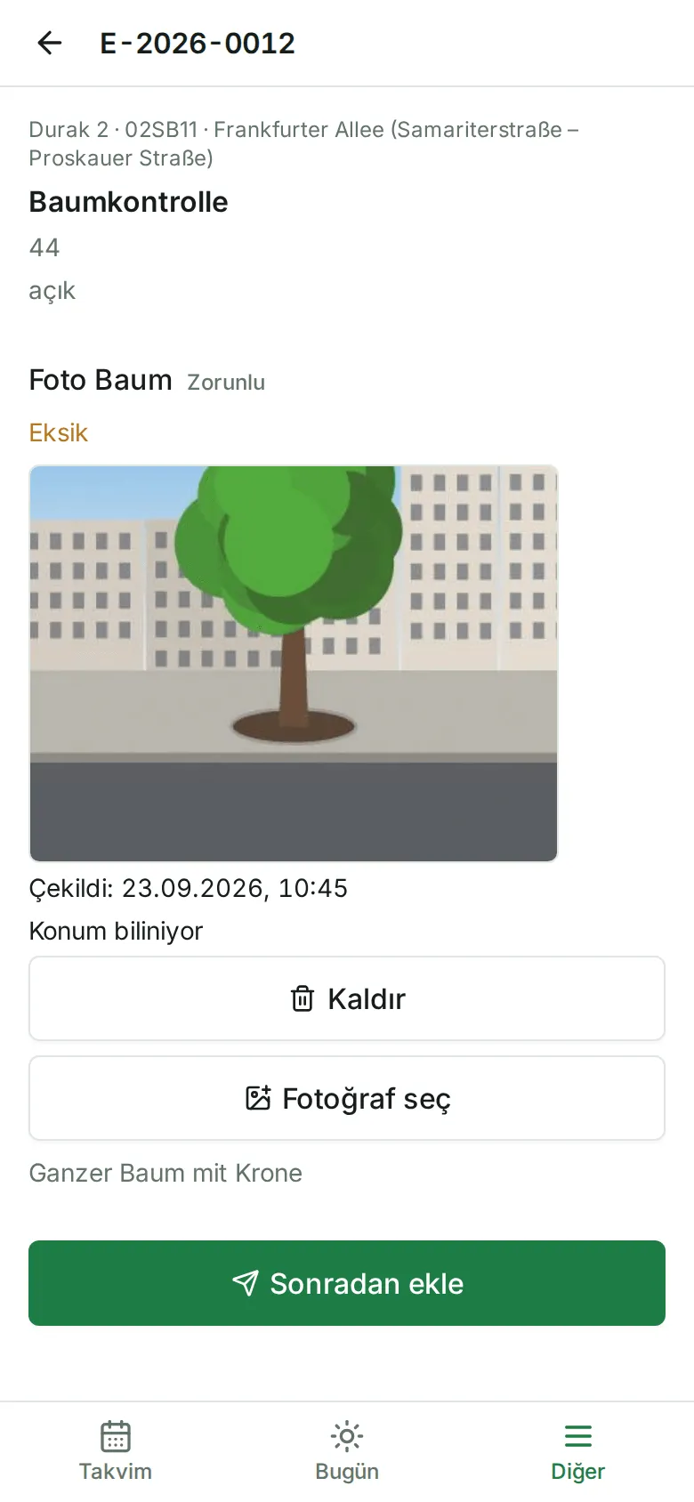 “Fotoğrafları sonradan ekle” altında bir görev: seçilmiş fotoğraf, çekim zamanı ve “Sonradan ekle” düğmesi